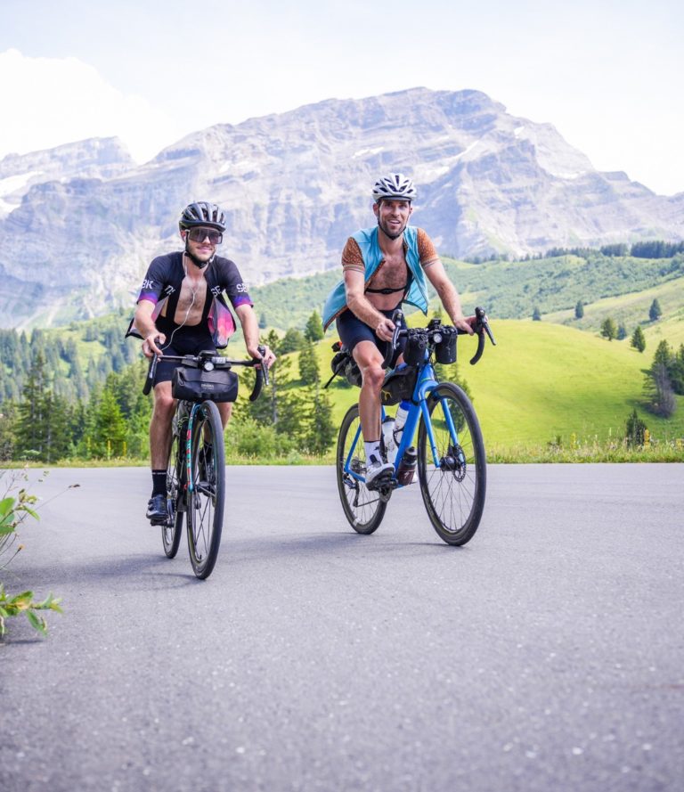 Camaraderie 🚴🏻🚴♂️En long distance, we're comrades before we're adversaries. You can't help each other, but you can chat, have a laugh and create shared memories that are so much appreciated!You too join your already registered comrades and #meetyourlimits ___In long distance, you're a cycling buddy before you're an opponent. You can't help each other, but you can chat, have a laugh and create shared memories that are so much appreciated!You too join your friends who have already signed up and #meetyourlimits 📷 @kuva.swiss